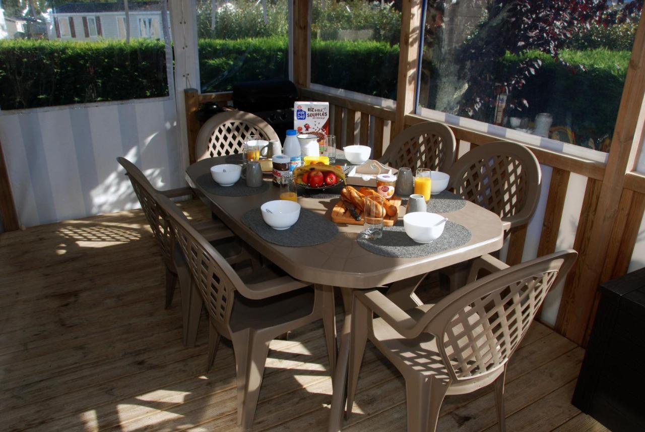 Mobilhome 2Ch Climatise-Terrasse Fermee-4 Velos-Camping 4 Etoiles Les Charmettes Les Mathes Exterior photo