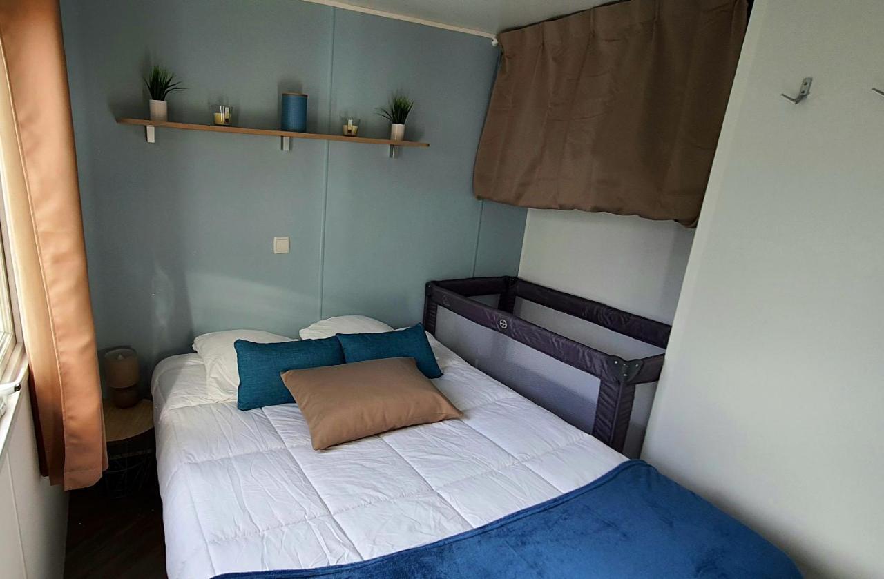 Mobilhome 2Ch Climatise-Terrasse Fermee-4 Velos-Camping 4 Etoiles Les Charmettes Les Mathes Exterior photo