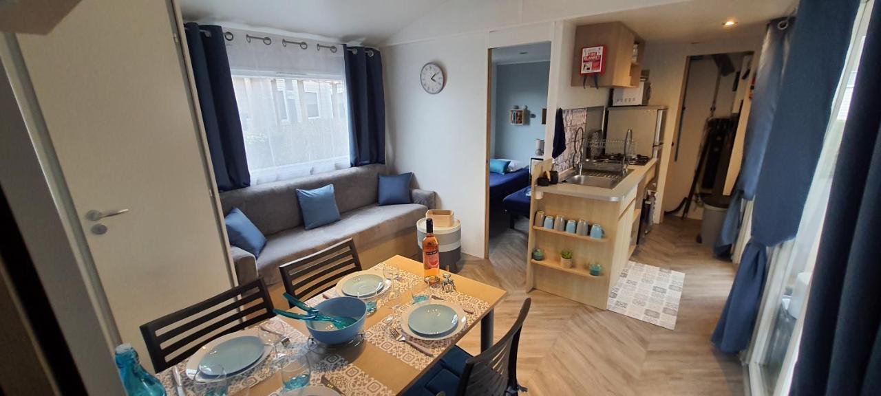 Mobilhome 2Ch Climatise-Terrasse Fermee-4 Velos-Camping 4 Etoiles Les Charmettes Les Mathes Exterior photo